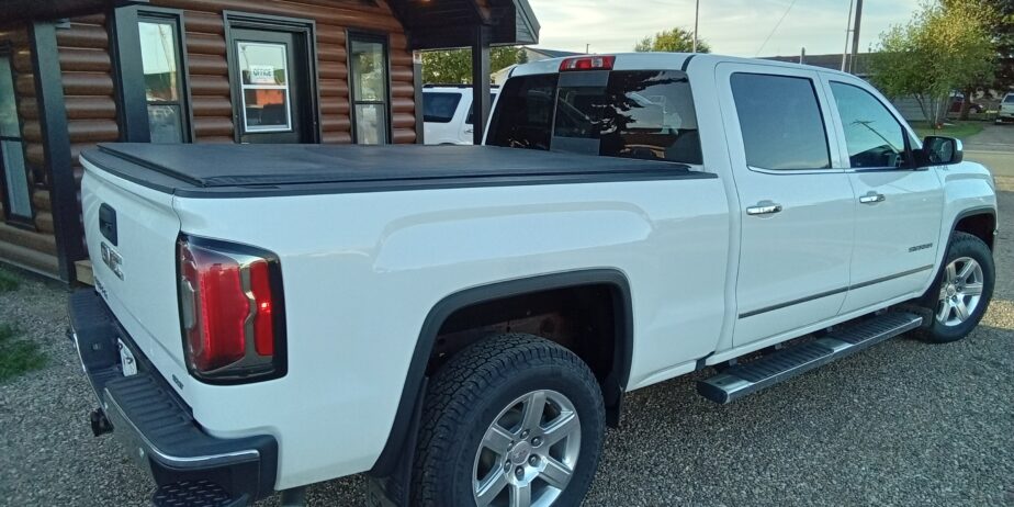 (Sold) 2017 GMC SIERRA 1500 SLT CREW CAB