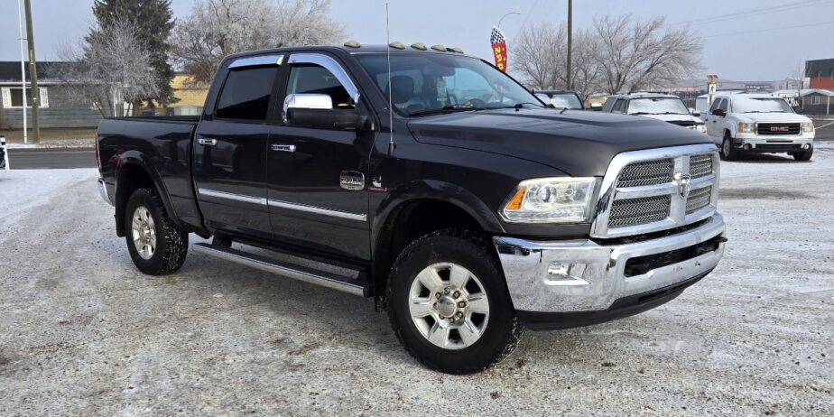 (SOLD) 2014 RAM 3500 LONGHORN CREW CAB  4WD Std Bed Cummins Diesel