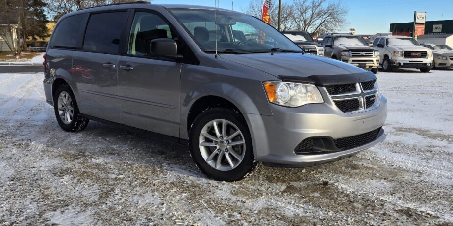 (SOLD) 2017 Dodge Grand Caravan SXT