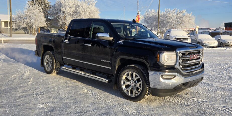 (SOLD) 2017 GMC SLT (One owner unit)