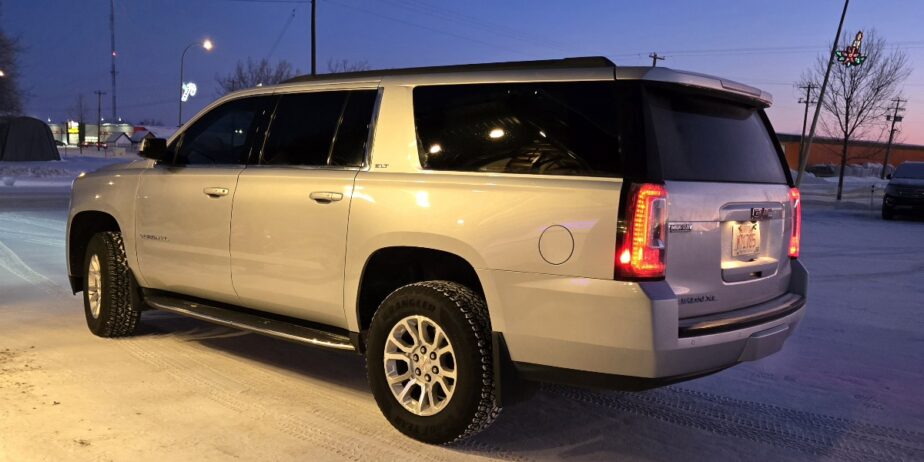 2017 GMC YUKON XL SLT 4WD