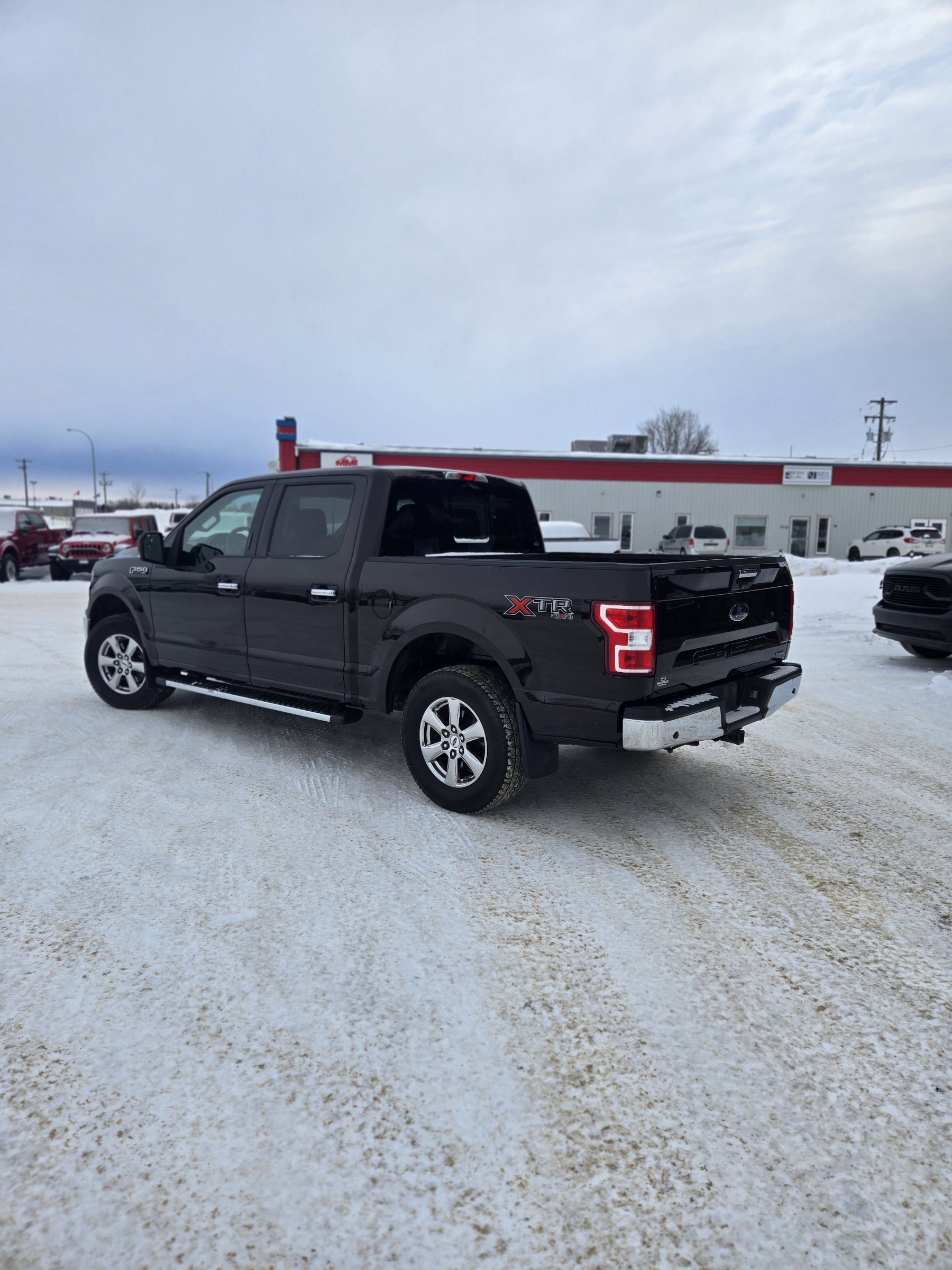 (Sold) 2018 FORD F-150 XLT CREW CAB