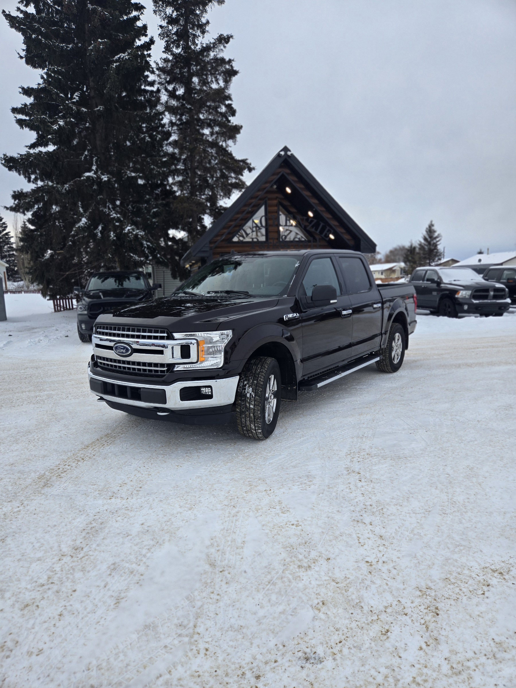 (Sold) 2018 FORD F-150 XLT CREW CAB
