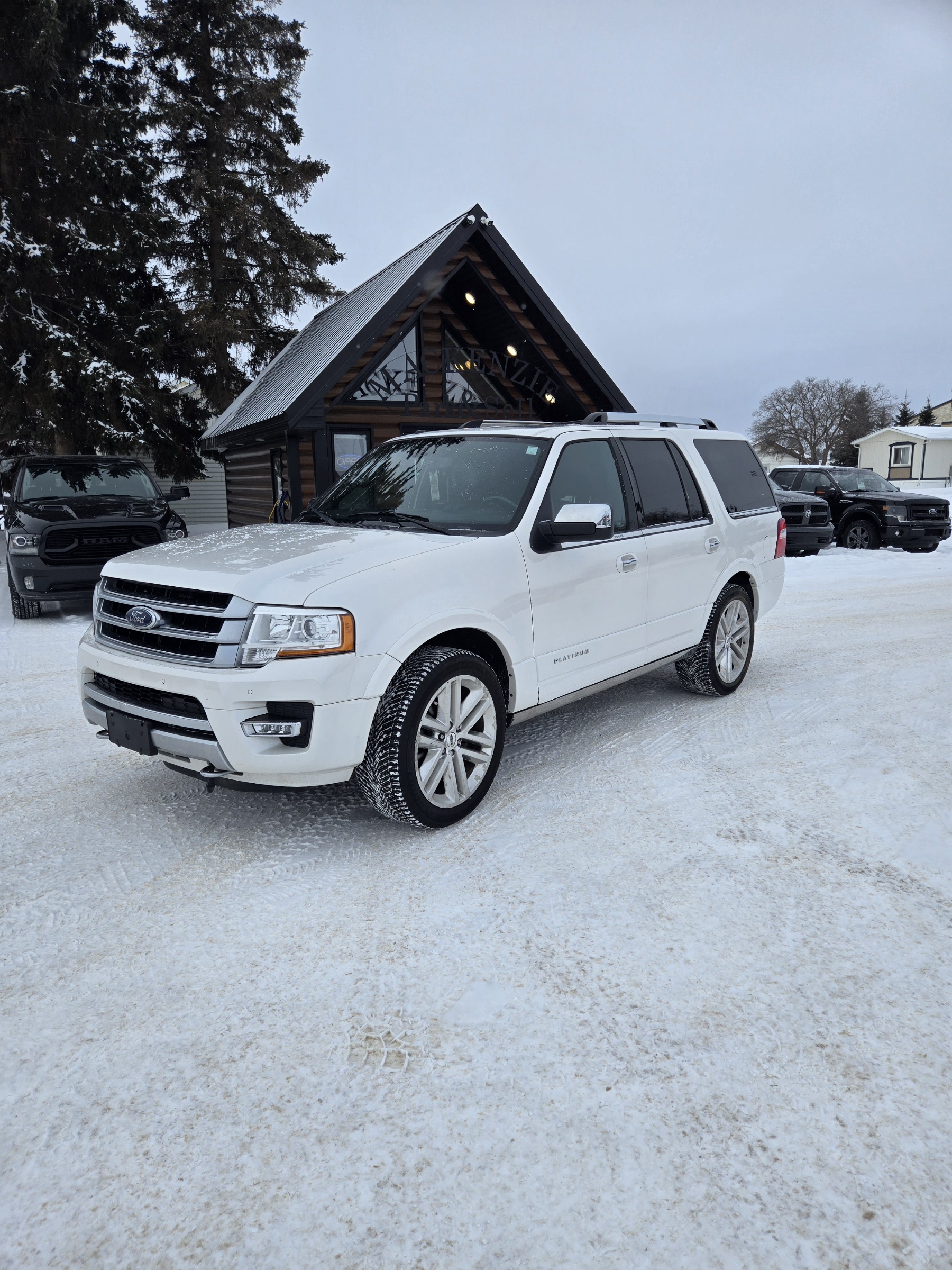 (Sold) 2017 Ford Expedition Platinum