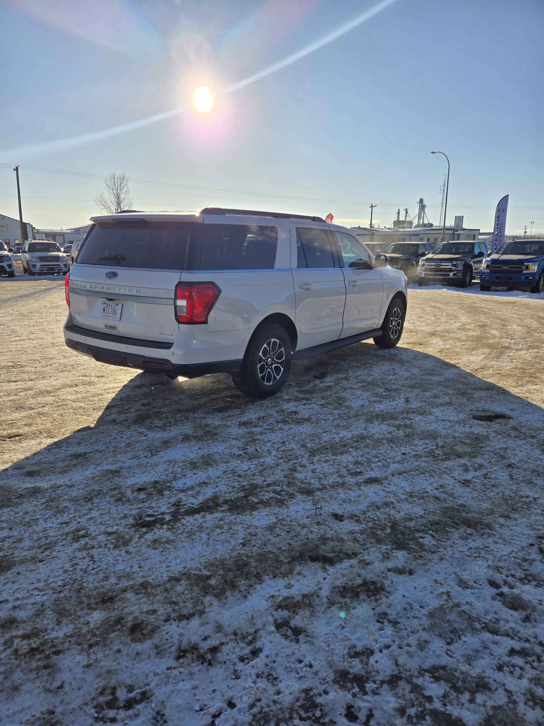 (Sold) 2022 FORD EXPEDITION MAX 4X4 (9 Seater) (Sold)