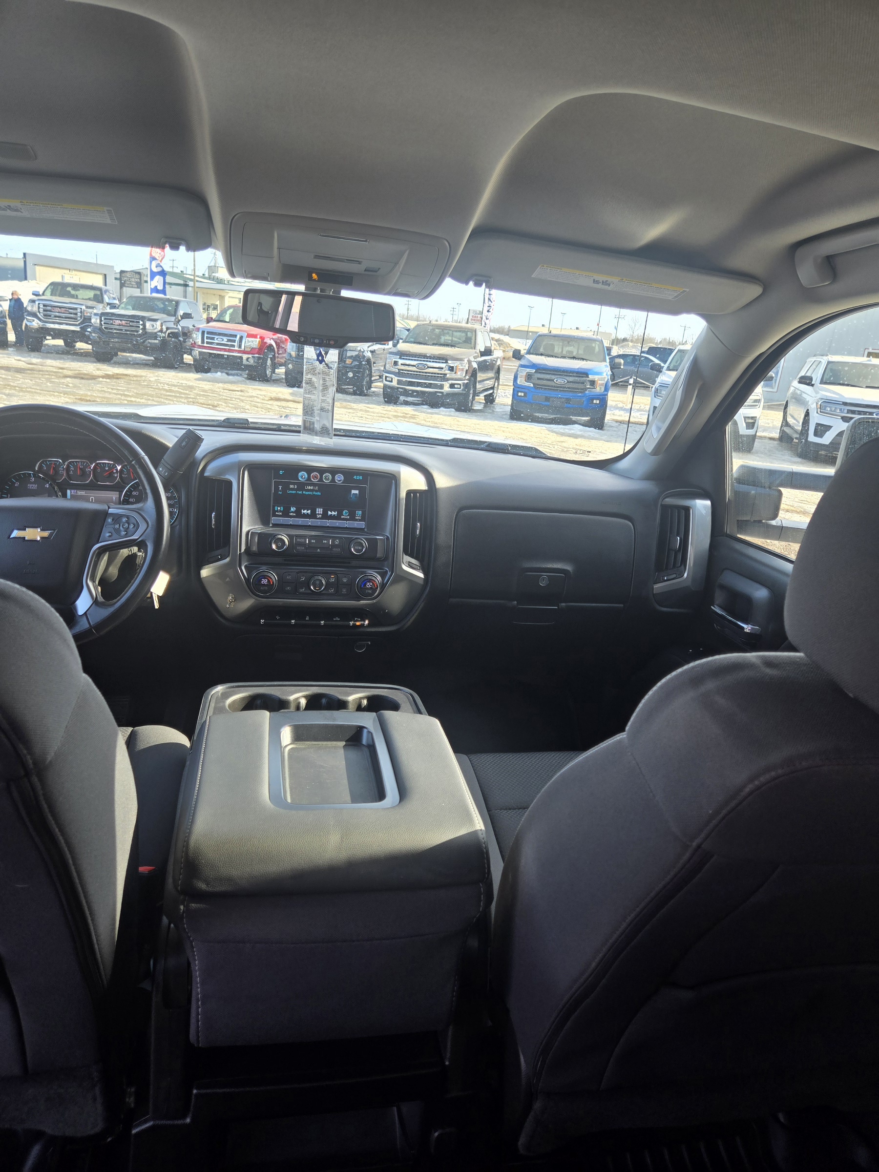 (Sold) 2018 CHEVROLET SILVERADO 1500 LT CREW CAB 4WD