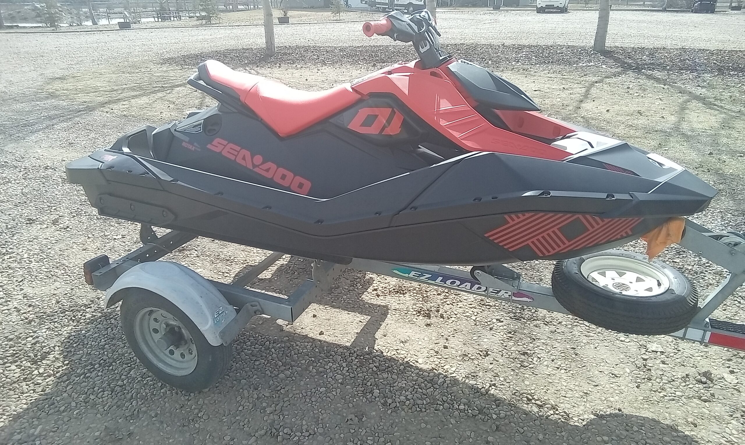 (Sold) 2022 spark trixx sea doo with (only 5 hours on it) (Sold)