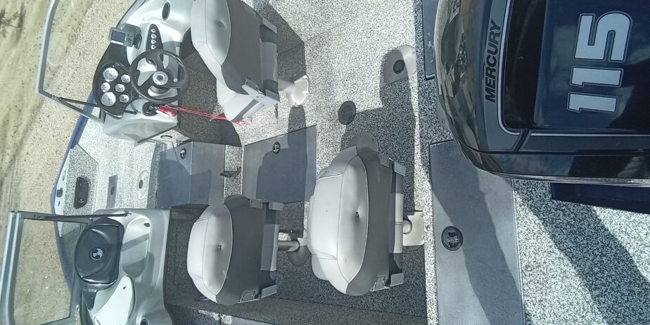 2015 TRACKER V175WT (Sold)