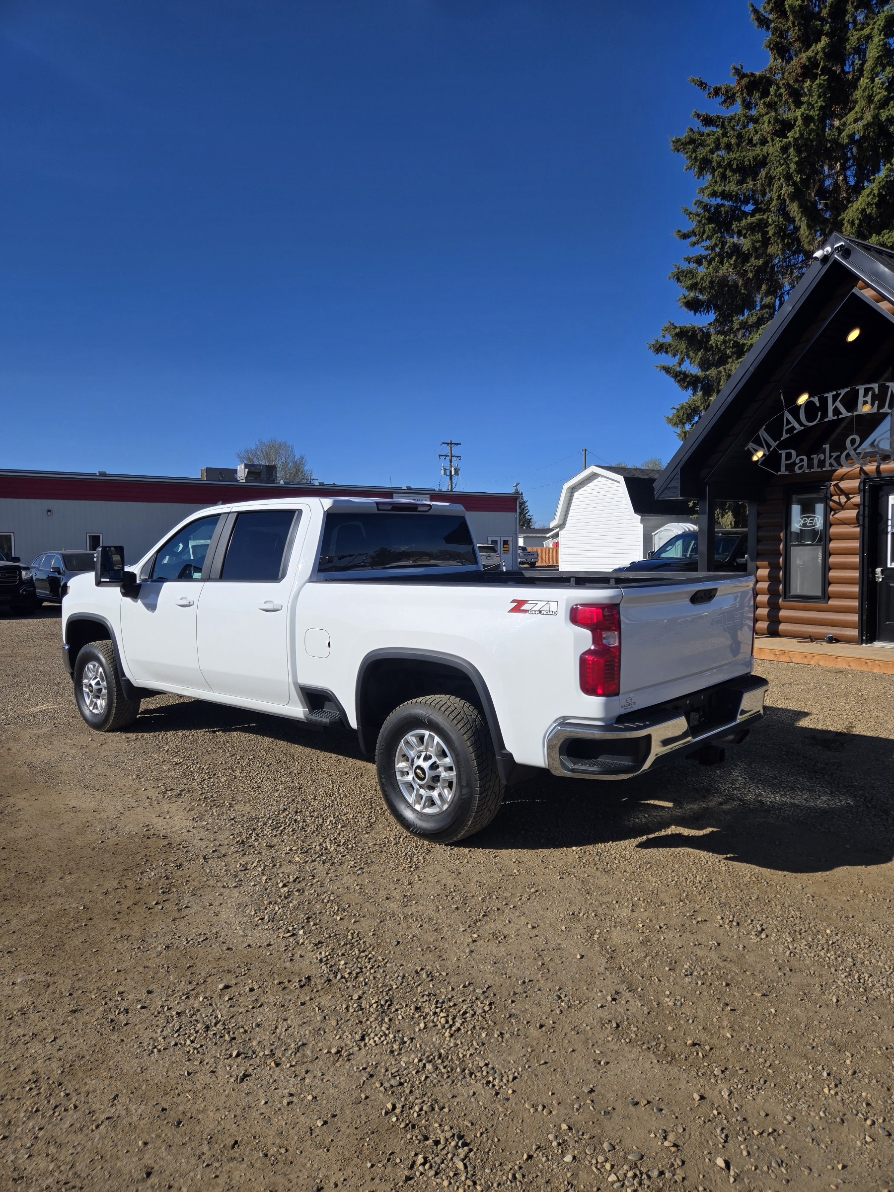 (Sold) 2021 CHEVROLET SILVERADO 2500HD LT