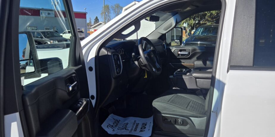 (Sold) 2021 CHEVROLET SILVERADO 2500HD LT