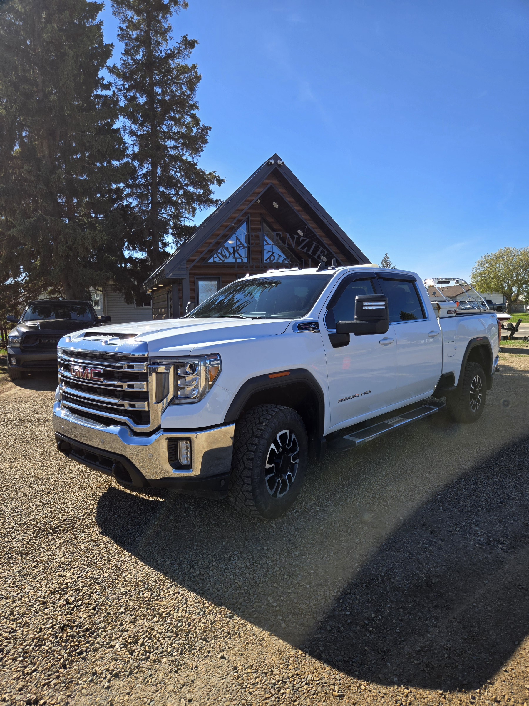 2020 GMC SIERRA 2500HD SLE CREW CAB STD BED 4WD