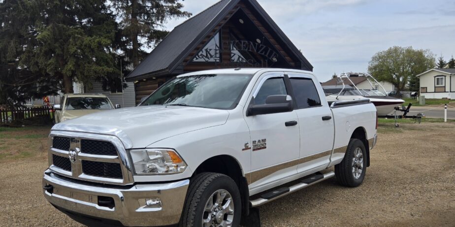(Sold) 2013 Ram 3500 SLT Diesel (Low km) Clean Carfax