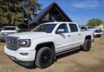2017 GMC SIERRA DENALI (Low km)