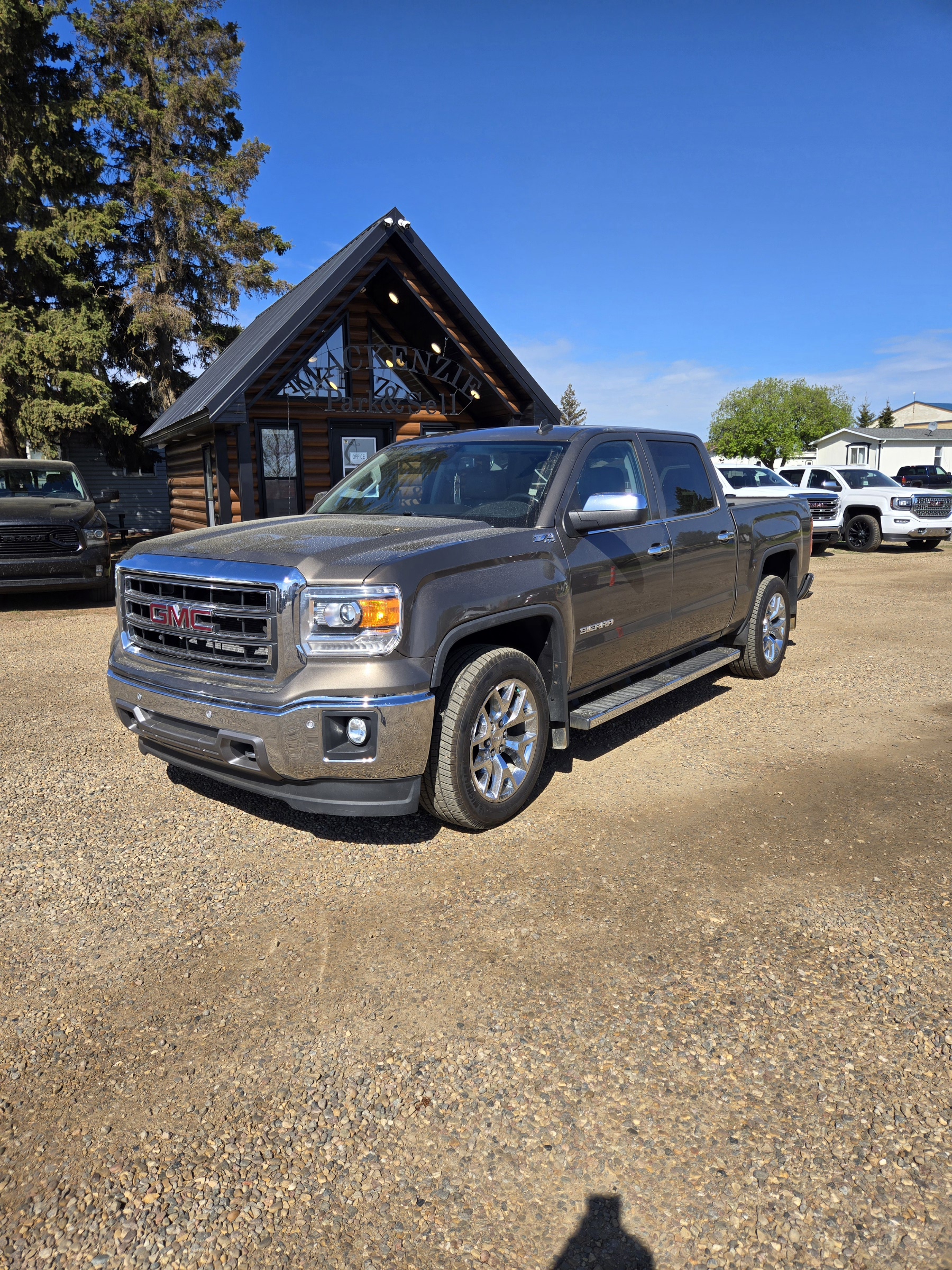 2014 GMC SIERRA 1500 SLT CREW (One owner clean Carfax)