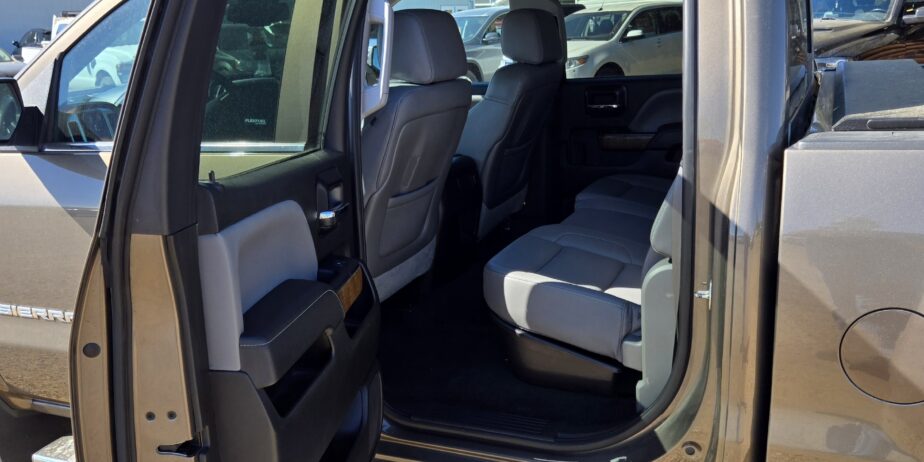 2014 GMC SIERRA 1500 SLT CREW (One owner clean Carfax)
