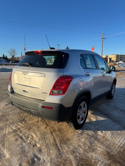 BLOW OUT SALE! 2015 CHEVROLET TRAX