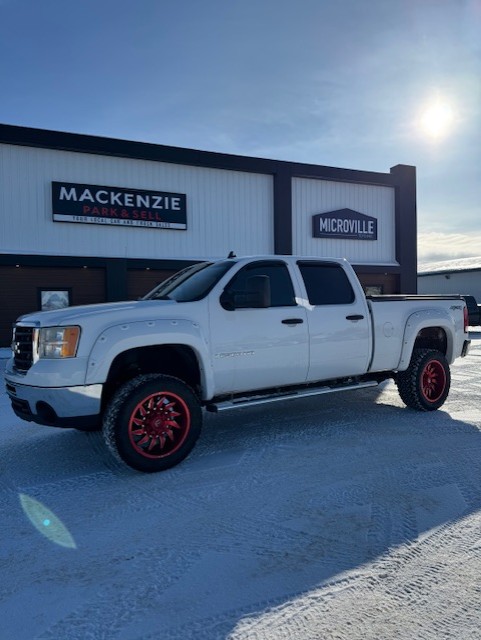(CONSIGNMENT) 2008 GMC SIERRA 2500 GAS