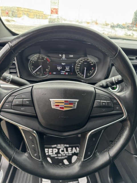 2021 Cadillac XT5 Luxury AWD