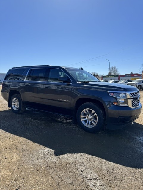 REDUCED!(CONSIGNMENT) 2020 CHEVROLET SUBURBAN