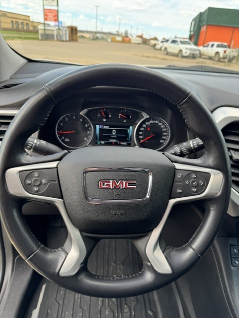 2018 GMC ACADIA SLT