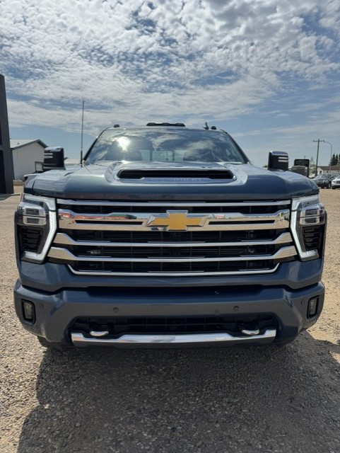 2024 CHEVROLET SILVERAOD 3500HD HIGH COUNTRY