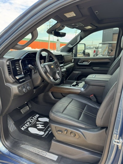 2024 CHEVROLET SILVERAOD 3500HD HIGH COUNTRY
