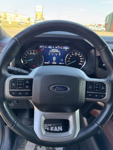 2024 FORD EXPEDITION LIMITED MAX (8 PASSENGER)