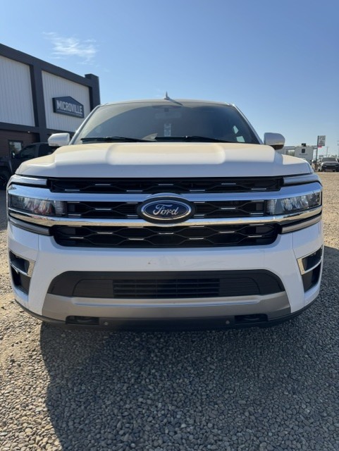 2024 FORD EXPEDITION LIMITED MAX (8 PASSENGER)