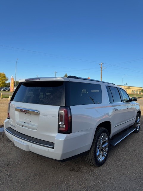 2020 GMC YUKON XL DENALI