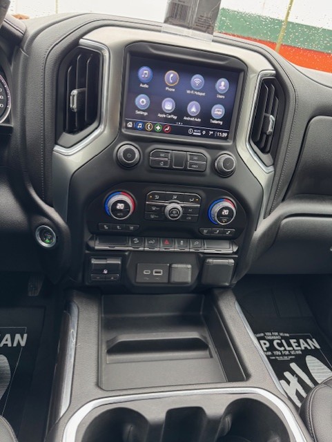2023 CHEVROLET SILVERADO 3500HD LTZ GAS