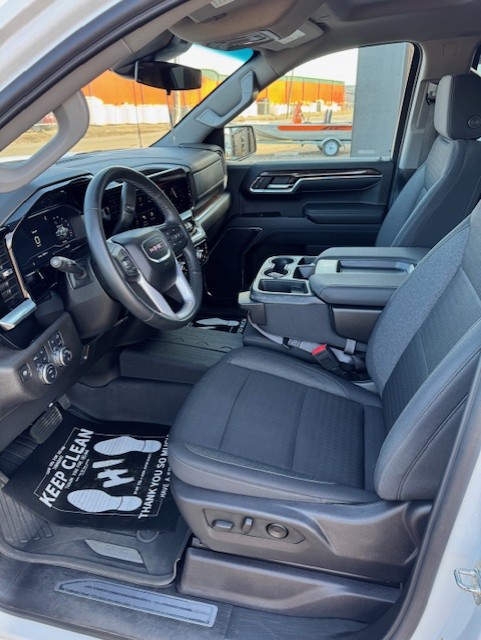 2024 GMC SIERRA 1500 SLE