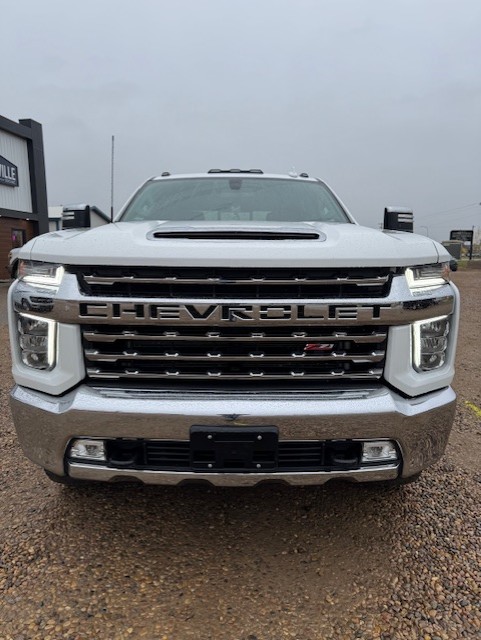 2023 CHEVROLET SILVERADO 3500HD LTZ GAS