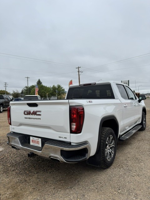 (SOLD) 2019 GMC SIERRA 1500 SLE