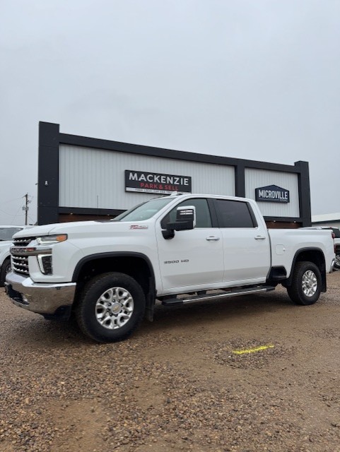 2023 CHEVROLET SILVERADO 3500HD LTZ GAS