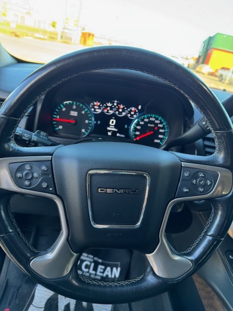 2020 GMC YUKON XL DENALI
