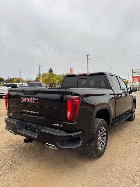 2022 GMC SIERRA 1500 LIMITED AT4