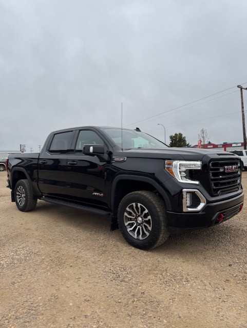 2022 GMC SIERRA 1500 LIMITED AT4