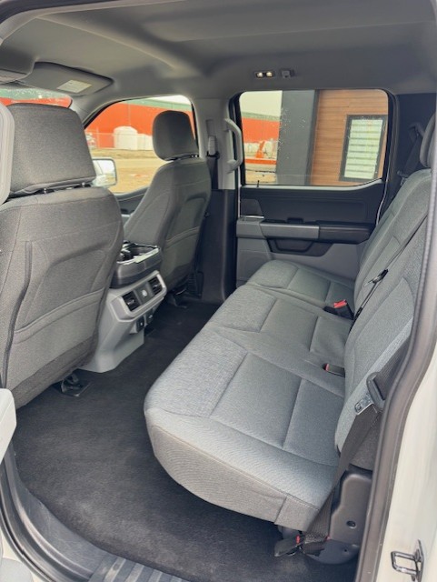 2024 FORD F150 XLT
