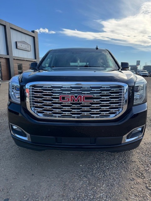 2019 GMC YUKON XL DENALI