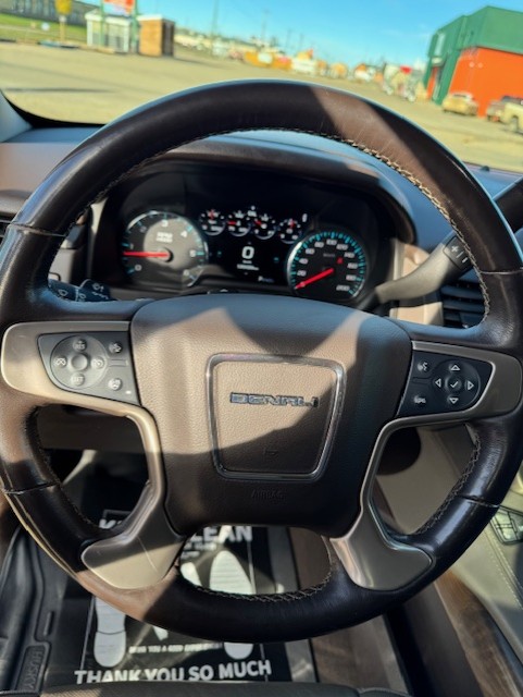 2019 GMC YUKON XL DENALI