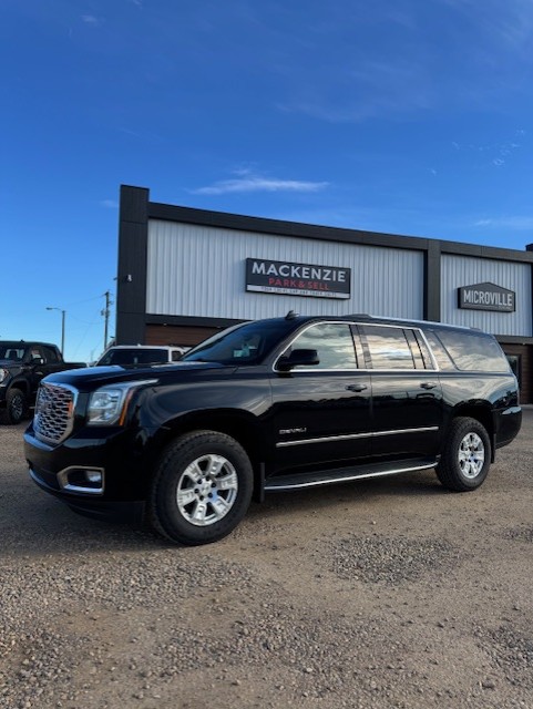 2019 GMC YUKON XL DENALI